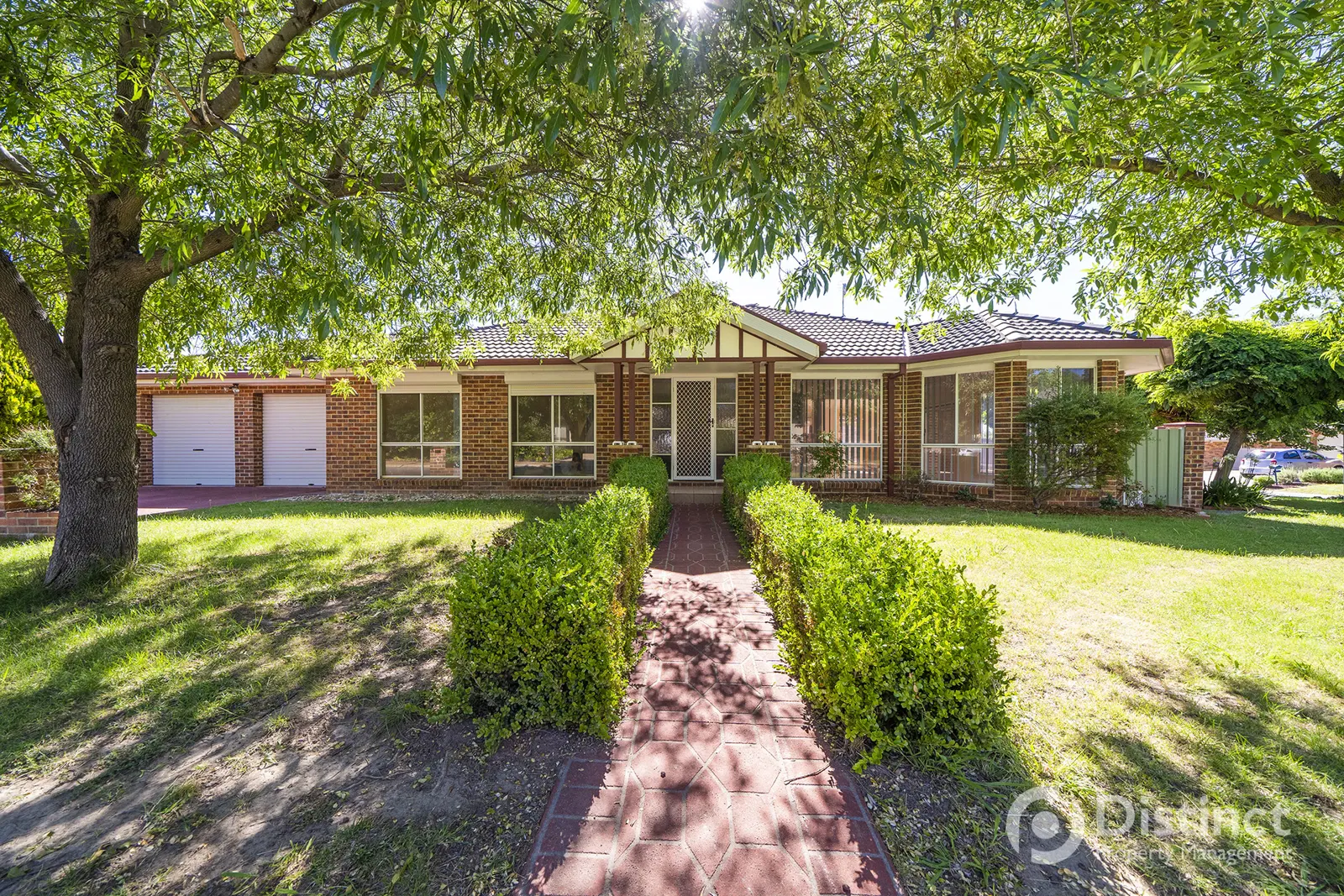 2 Quinlivan Crescent, Dunlop, photo 1
