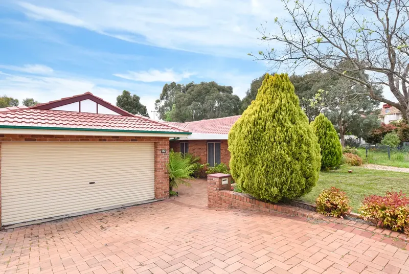 59 Ferguson Circuit, Ngunnawal, photo 1