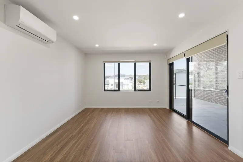 20/40 Trevor Gibson Way, Taylor, photo 2