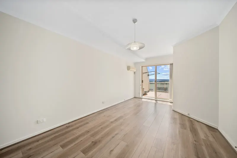 2/27 Leahy Close, Narrabundah, photo 6