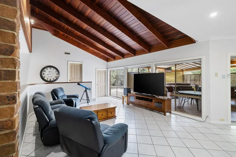 18 Elm Way, Jerrabomberra, photo 5