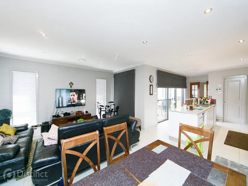 21 Petherick Street, Franklin, photo 3