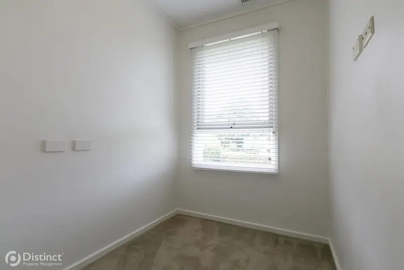 18 Carroll Street, Hughes, photo 13