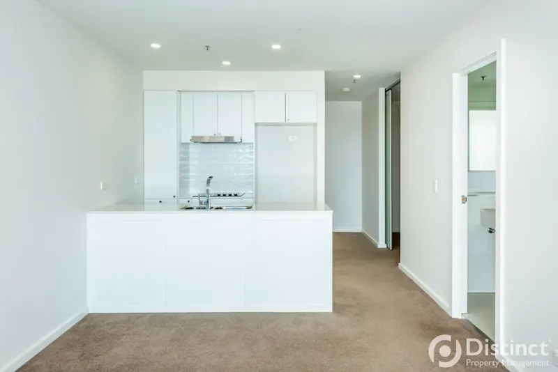 240/1 Anthony Rolfe Avenue, Gungahlin, photo 3