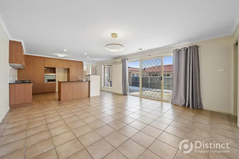 84 Ayrton Street, Gungahlin, photo 4