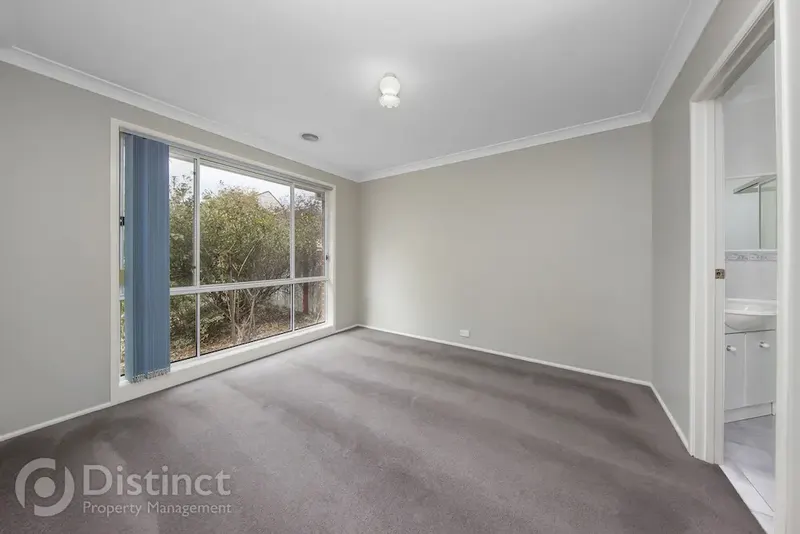 34 Lanley Square, Ngunnawal, photo 5
