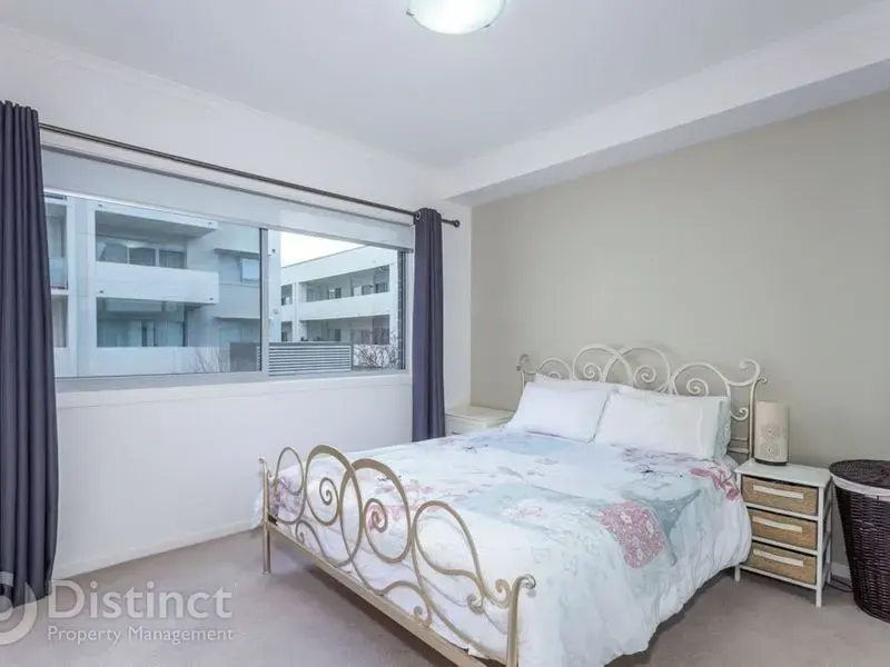 75/142 Anketell Street, Greenway, photo 8