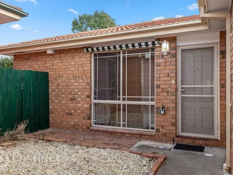 22/3 Peron Place, Banks, photo 2