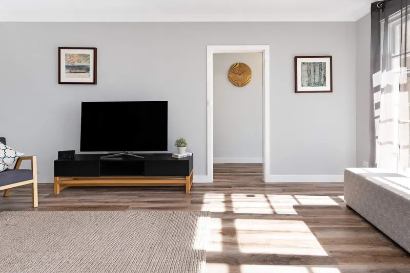 52 Caley Crescent, Narrabundah ACT 2604, photo 2