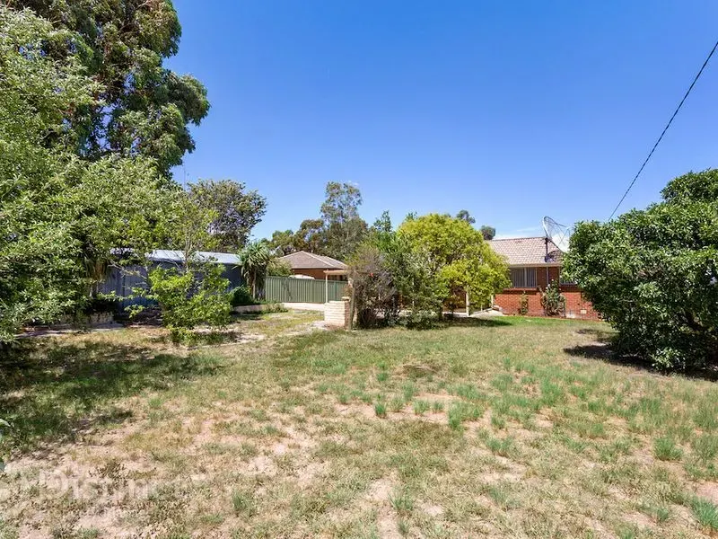87 Summerland Circuit, Kambah, photo 12