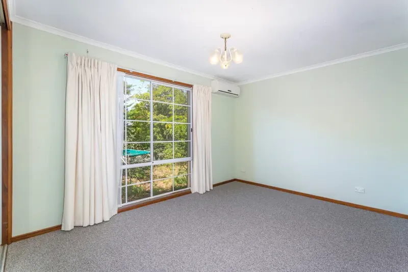 27 Bemboka Crescent, Kaleen, photo 6