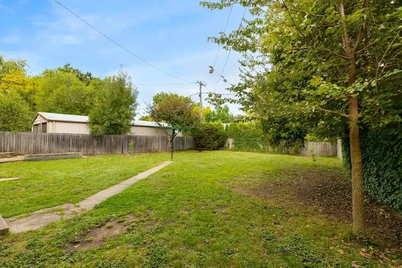 6 Madigan Street, Hackett, photo 21