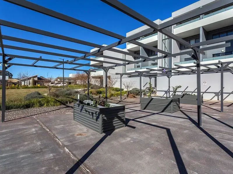 1/70 Nullarbor Avenue, Harrison, photo 14