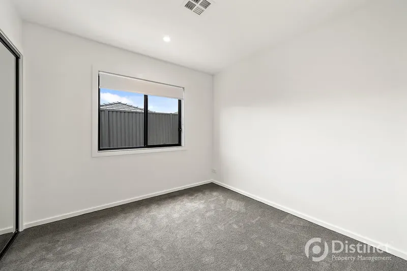 28 Grace Munro Crescent, Strathnairn, photo 8