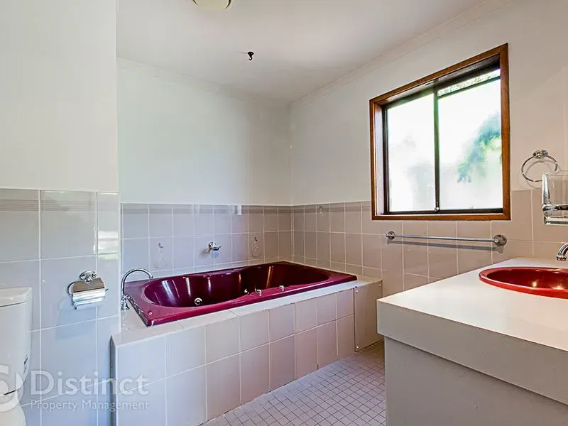 26 Hammond Close, Oxley, photo 7