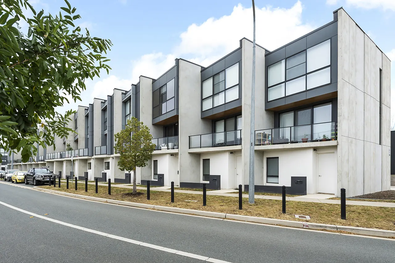 20/22 Dalkin Crescent, Casey, photo 1