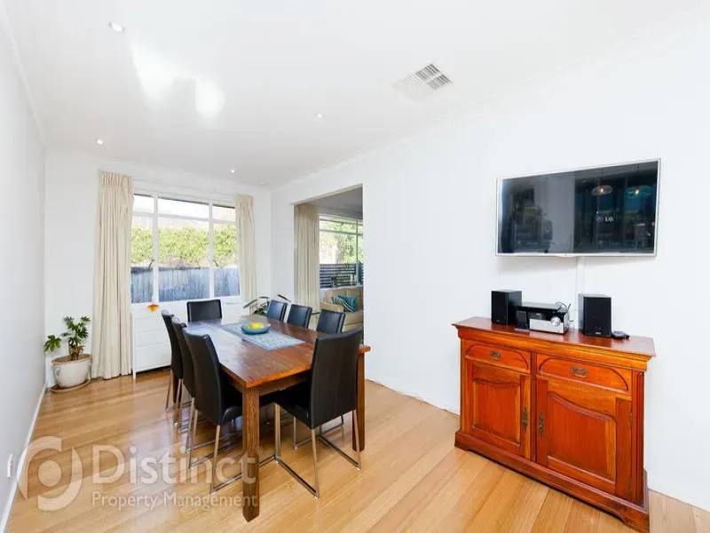 3 Carnegie Crescent, Narrabundah, photo 4