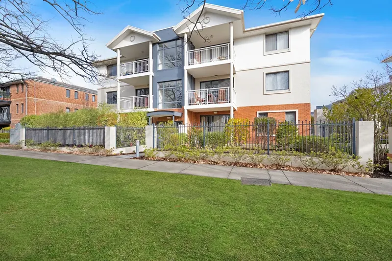 9/21 Ijong Street, Braddon, photo 8
