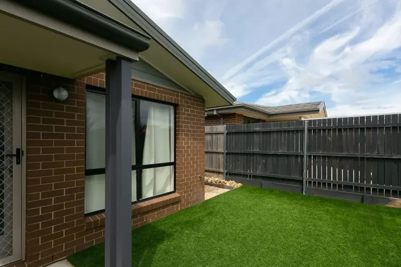 108 Burrumarra Avenue, Ngunnawal, photo 12