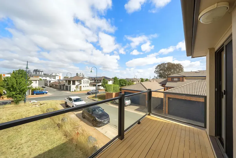36 Huyer Street, Gungahlin, photo 9