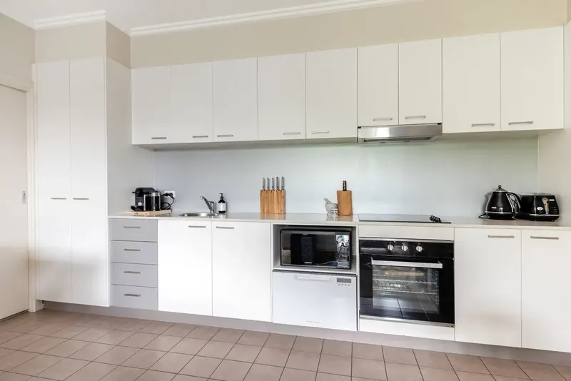19/123 Lowanna Street, Braddon ACT 2612, photo 5
