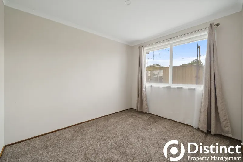 29 Ellerston Avenue, Isabella Plains, photo 9