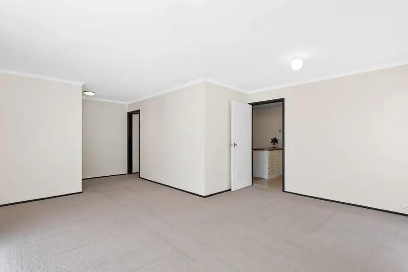 70 Ragless Circuit, Kambah, photo 7