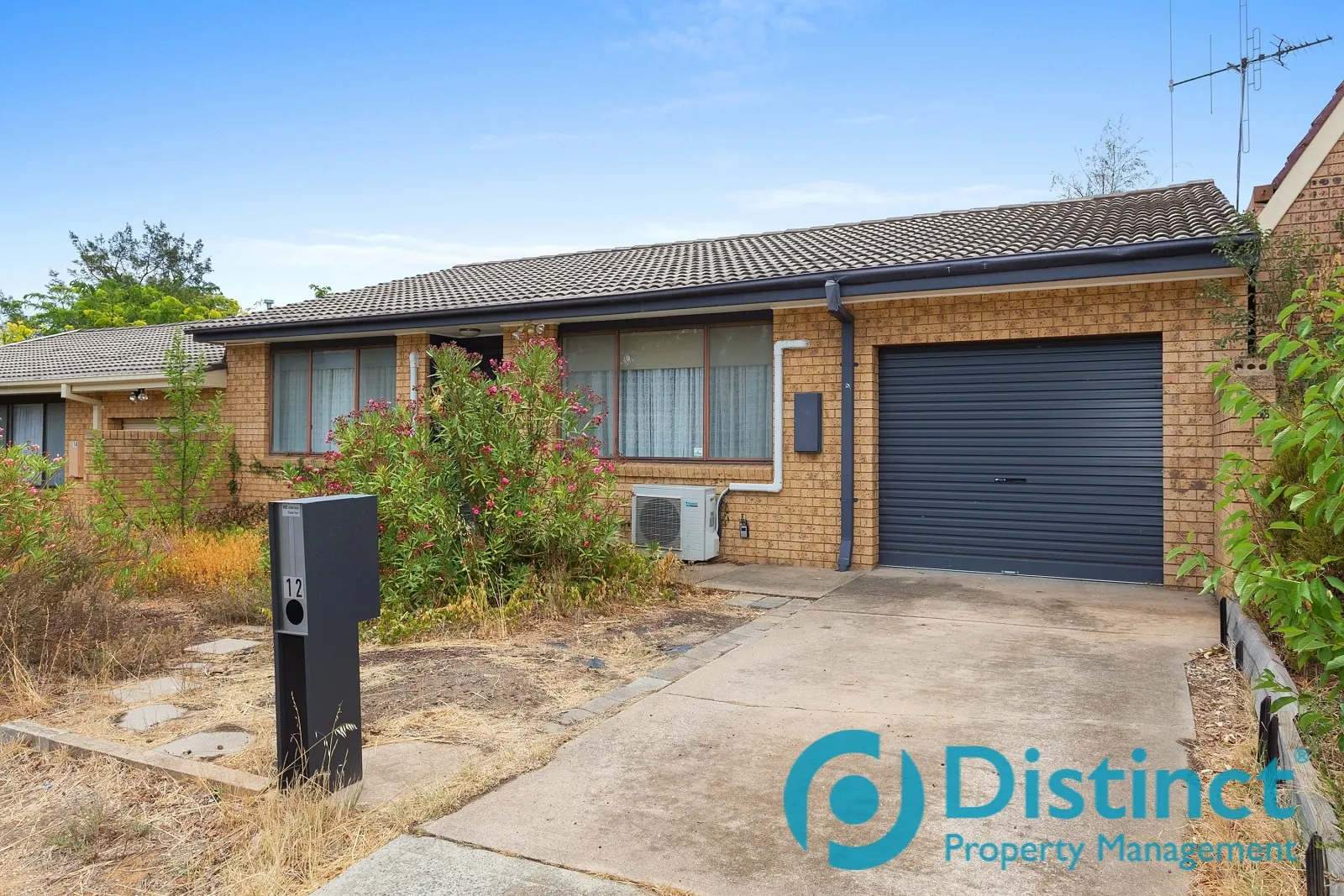 12 Macfarlan Place, Latham, photo 1