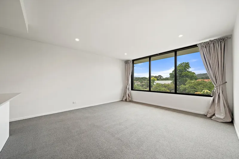 19/90 Lowanna Street, Braddon, photo 2