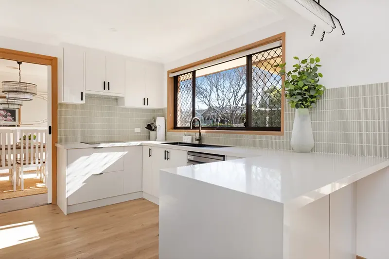 95 Bicentennial Drive, Jerrabomberra NSW 2619, photo 2