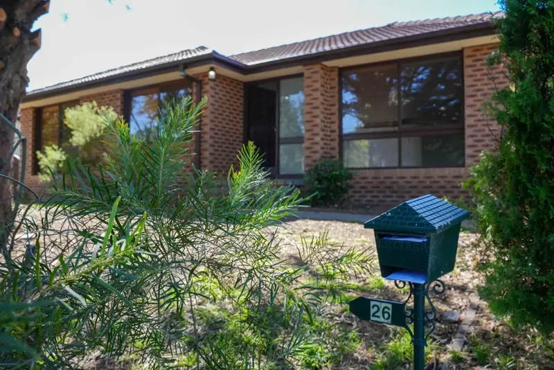 26 Merriman Crescent, Macarthur, photo 2