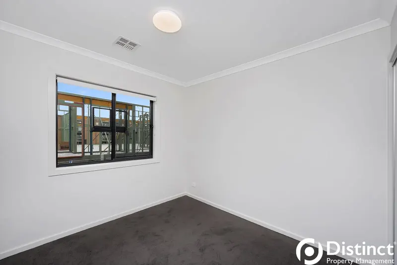 56 Zealie Bend, Googong, photo 12