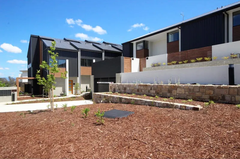 8/23 Wanderlight Avenue, Lawson, photo 1
