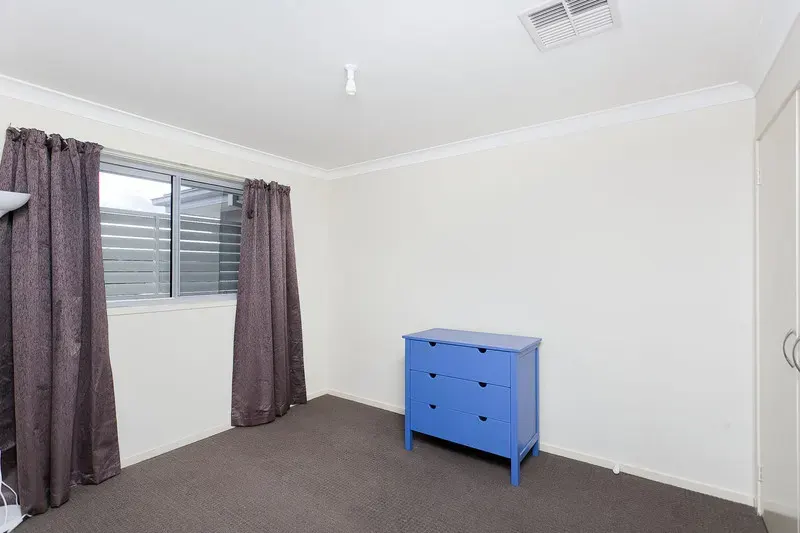 4/6 Clark Close, Spence, photo 4
