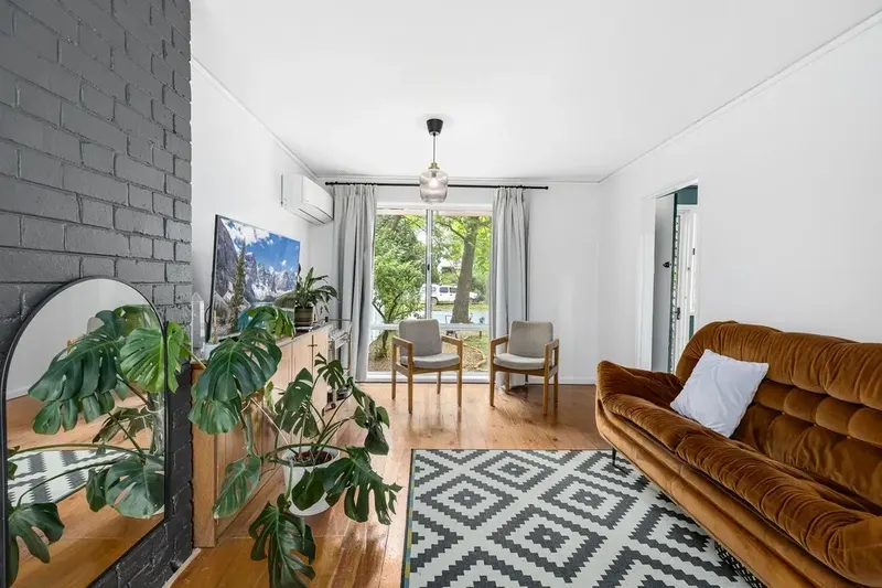 6 Madigan Street, Hackett, photo 3