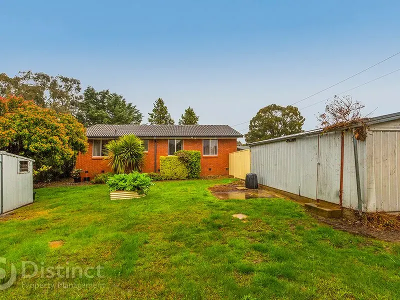 9 Amherst Street, Kambah, photo 8