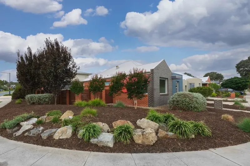 1 Eric Wright Street, Forde, photo 2