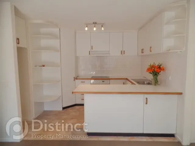 116 Livingston Avenue, Kambah, photo 2
