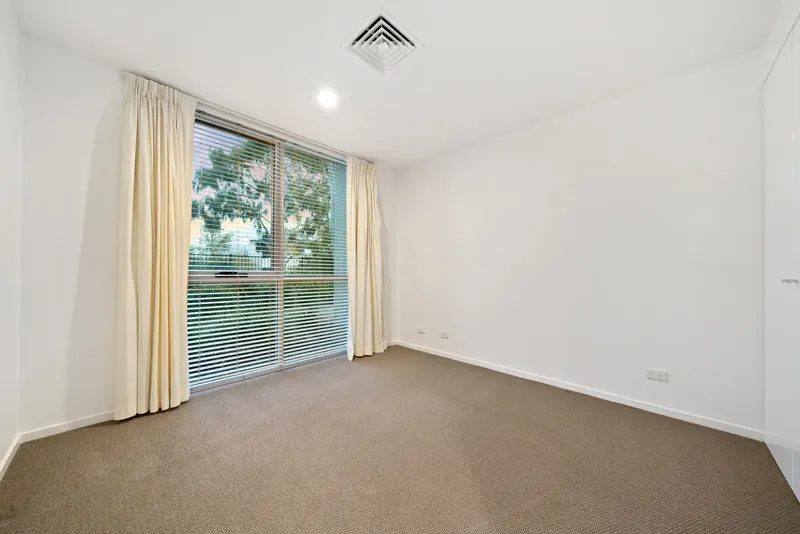 58/47 Blackall Street, Barton, photo 8