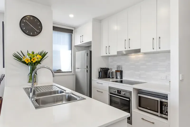 35/111 Canberra Avenue, Griffith, photo 3