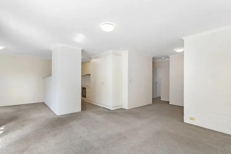 4/38 Bootle Place, Phillip, photo 4