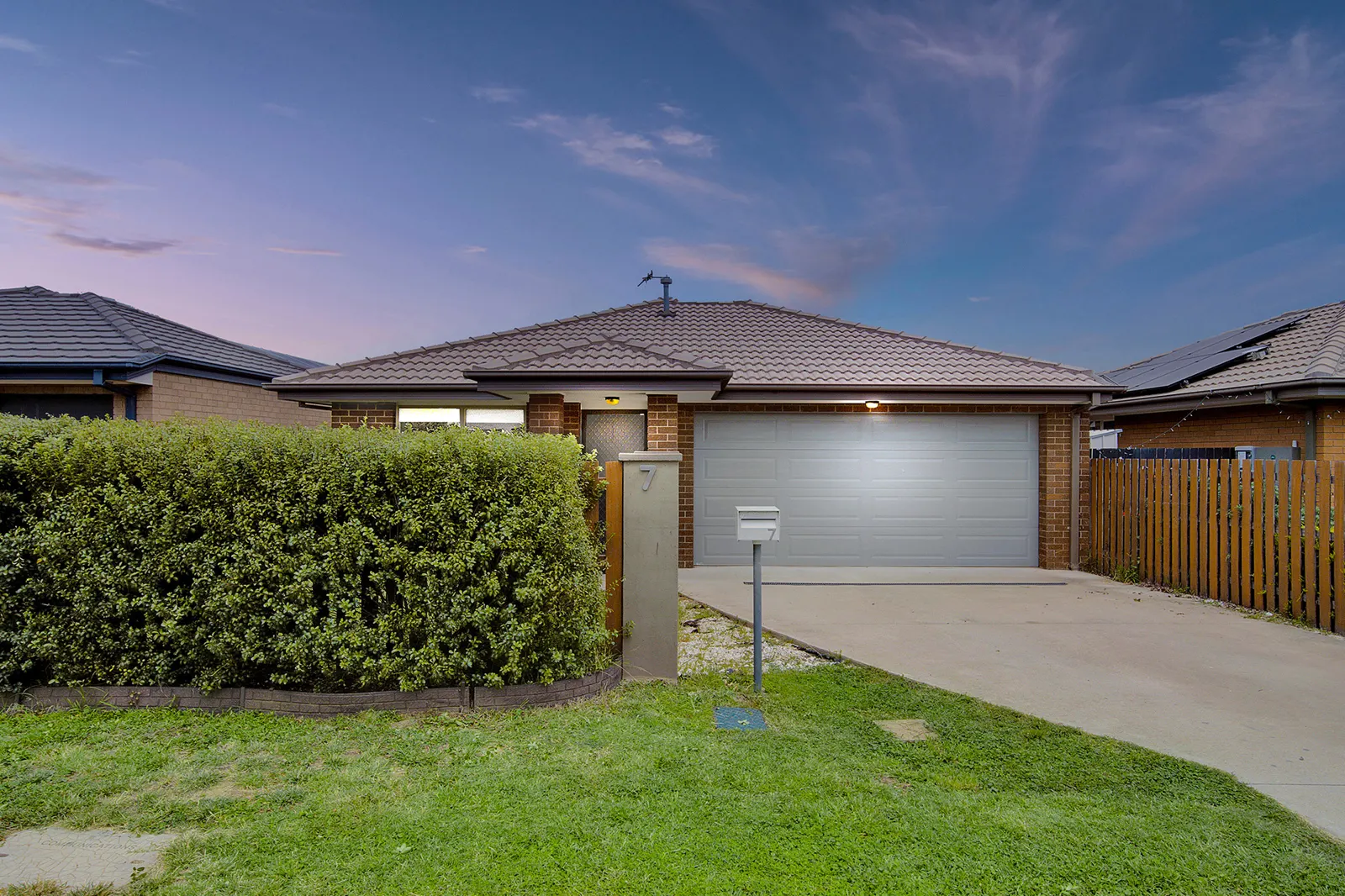 7 Gubbity Street, Ngunnawal, photo 1
