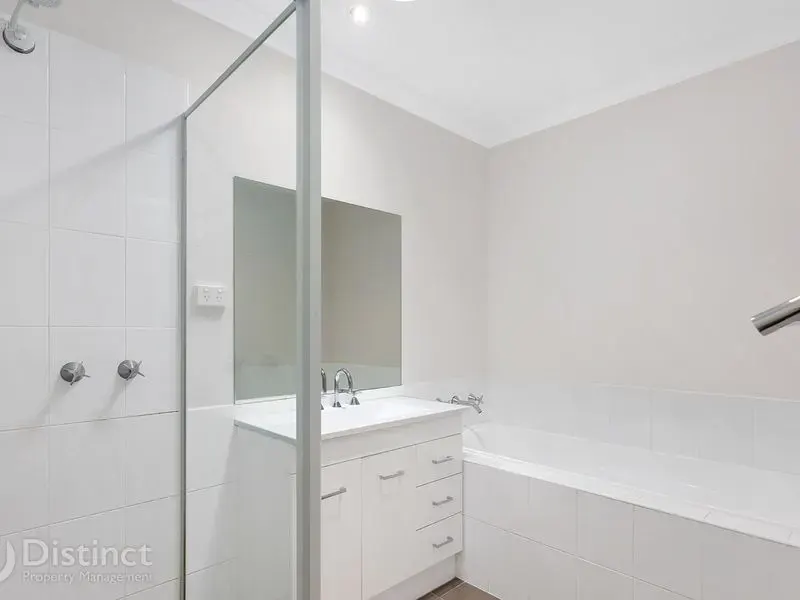 212 Kerrigan Street, Dunlop, photo 8
