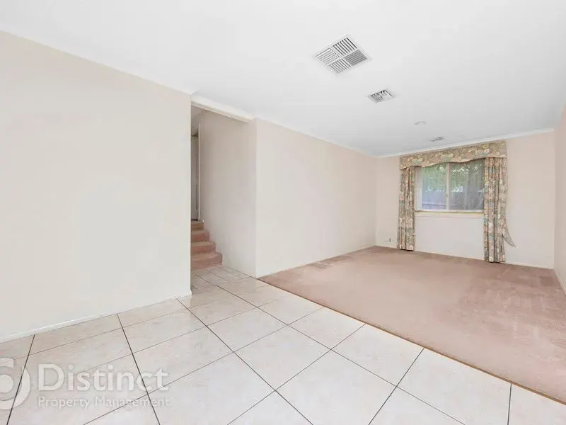 14 Anne Clark Avenue, Nicholls, photo 3