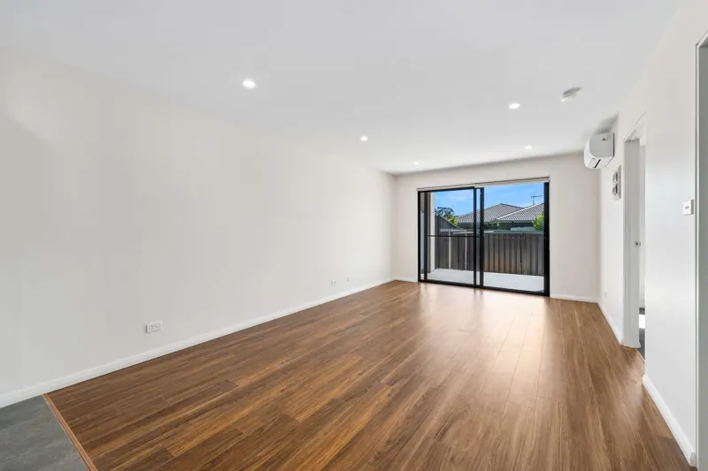 28/40 Trevor Gibson Way, Taylor, photo 3