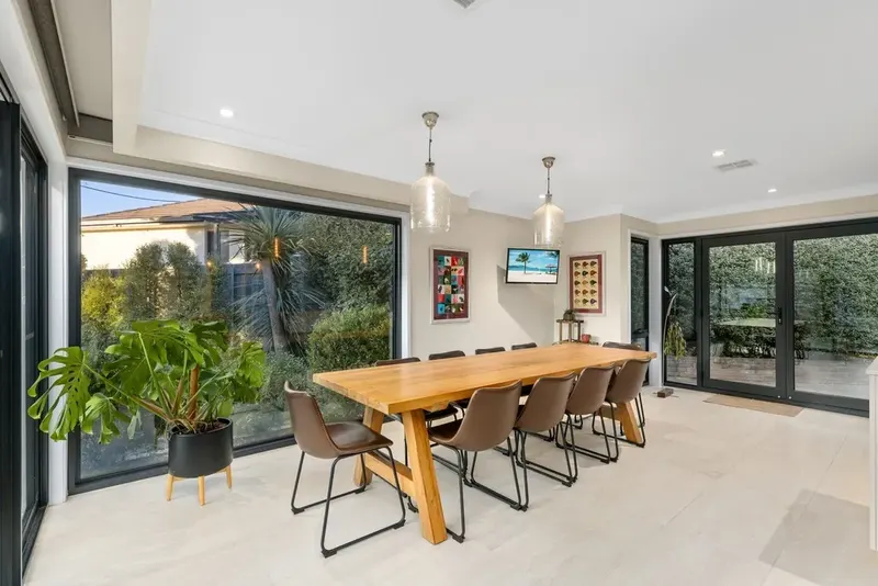 58 Carstensz Street, Griffith, photo 12
