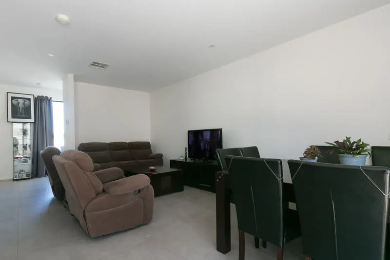 3/75 Bellhouse Crescent, Moncrieff, photo 3