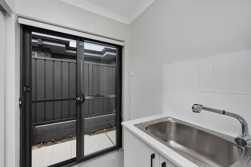 56 Zealie Bend, Googong, photo 16