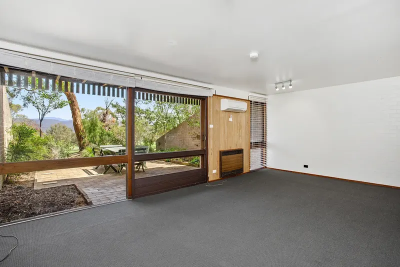 2/79 Crozier Circuit, Kambah ACT 2902, photo 2
