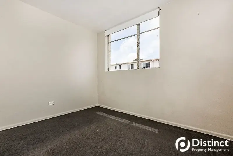 9/10 Stornaway Road, Queanbeyan, photo 5